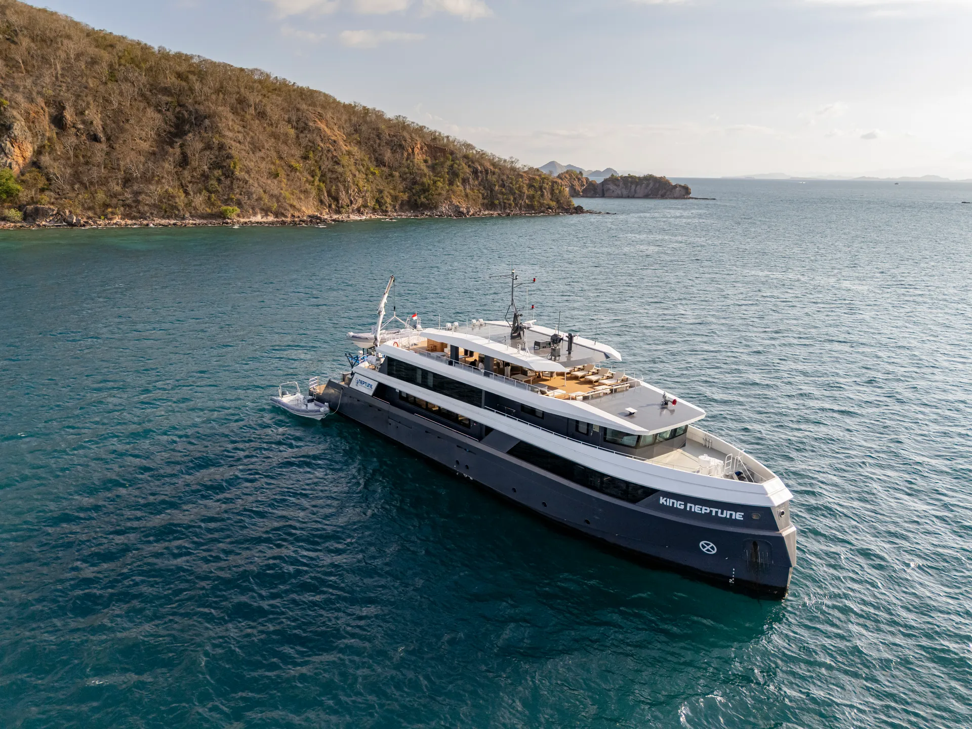 Le liveaboard King Neptune dans le parc national de Komodo