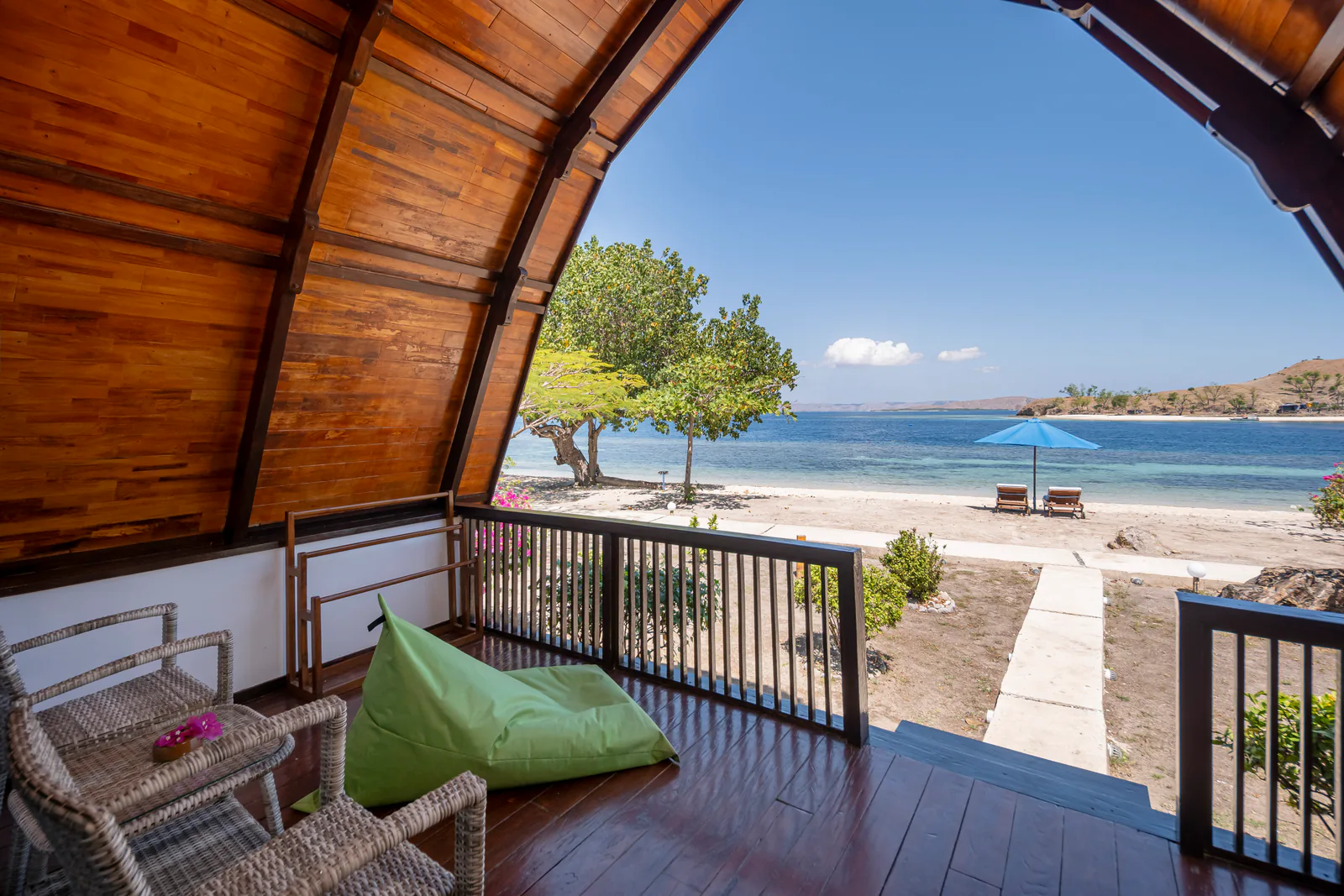 Ocean View Bungalow 6