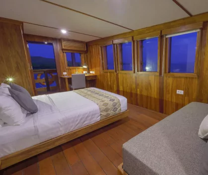 Double Cabins